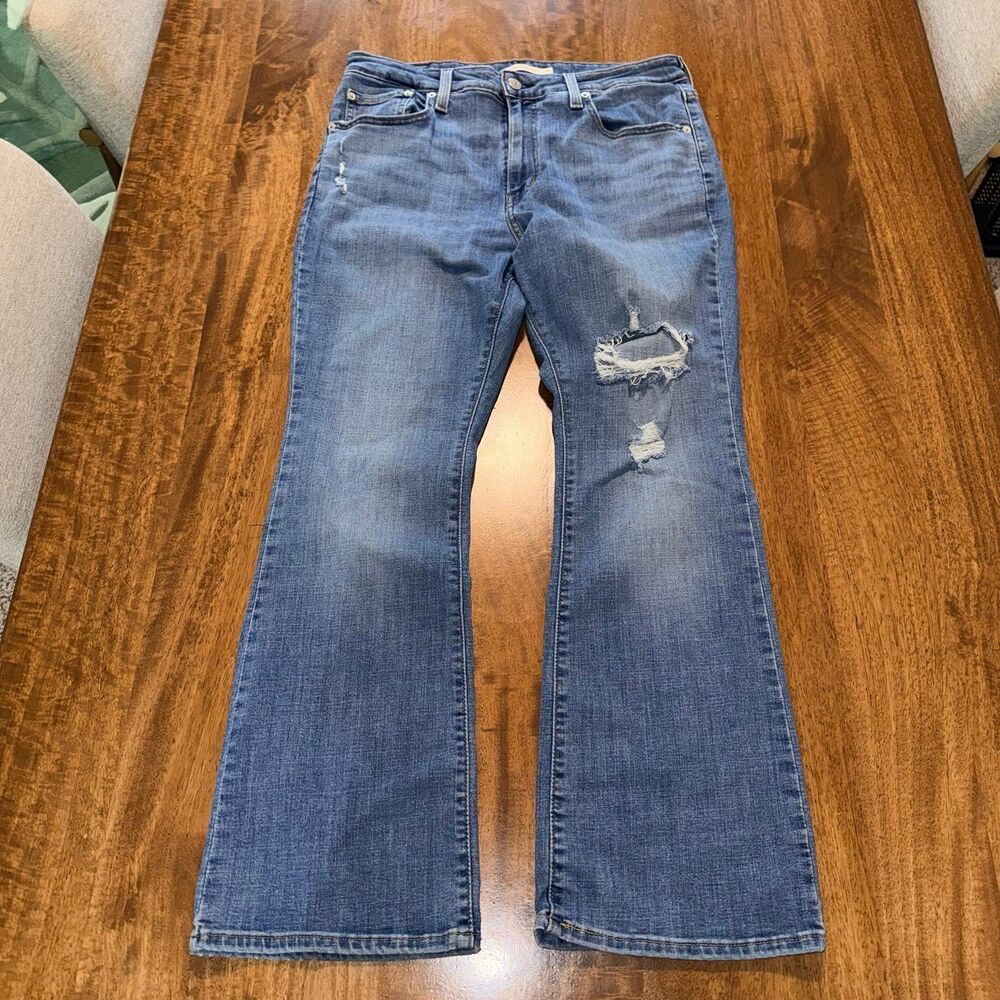 Levi’s 725 High Rise Bootcut Jeans Women’s Size 32 Distressed Medium Wash